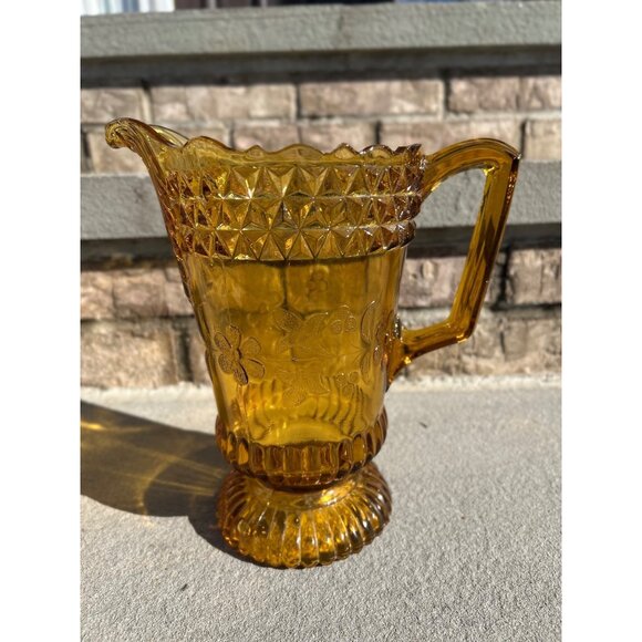 Vintage Early American Pattern Brown Glass Pitcher - Picture 3 of 10